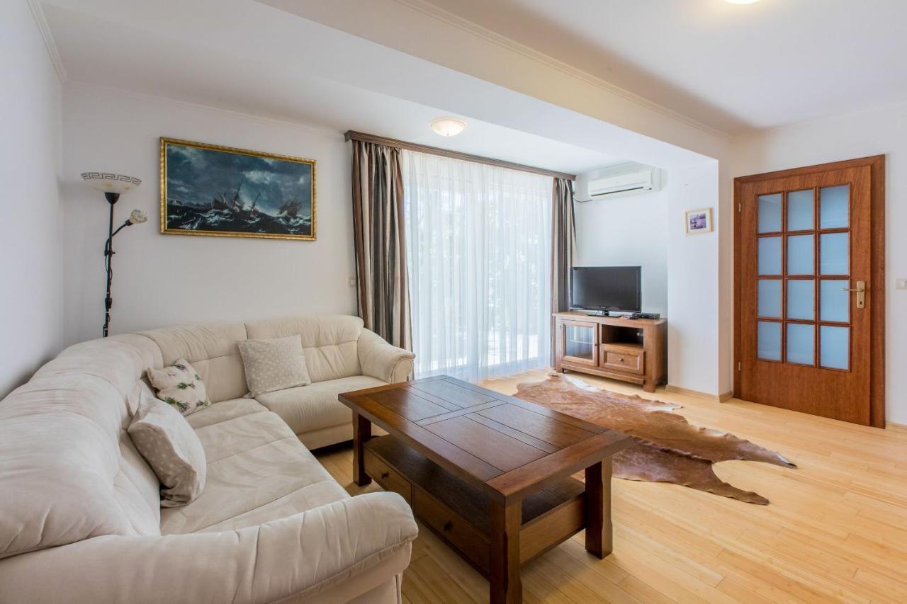 Apartments Robic 塞尔瑟 外观 照片